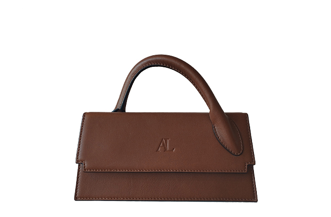 albol-angela2001-mar